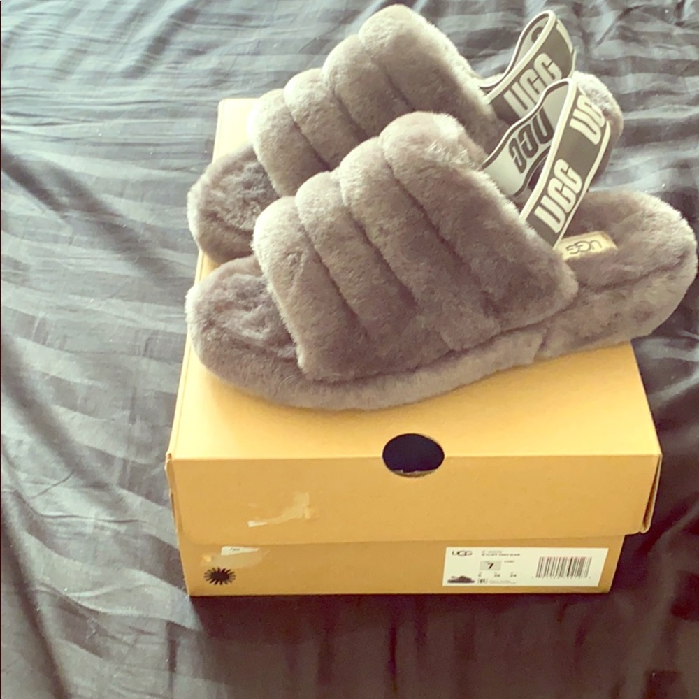 Uggs Slides